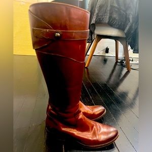 Vintage FRYE Melissa Button zip boot size 9